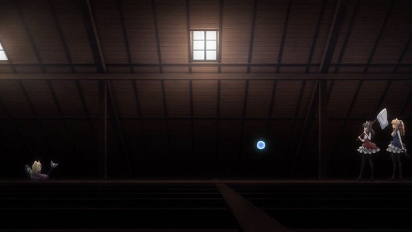 043