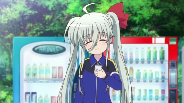 Vivid Strike1話013