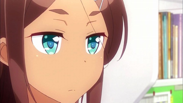 045