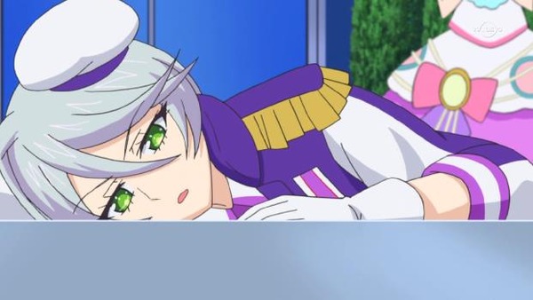 CrGLVgQVYAAj2Zr_orig