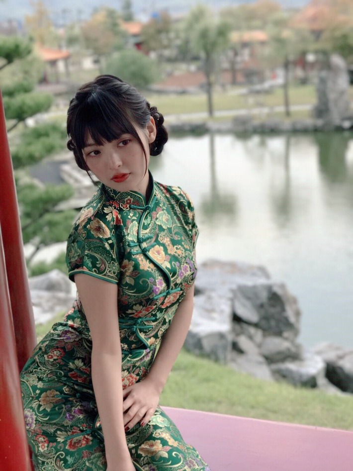 【画像】声優・上坂すみれちゃんのチャイナドレス姿がエロ美しいwwww