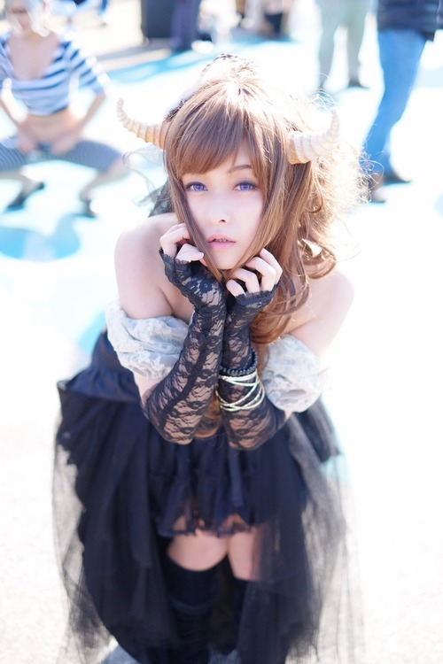 CXhoNrPVAAA3MY9_orig