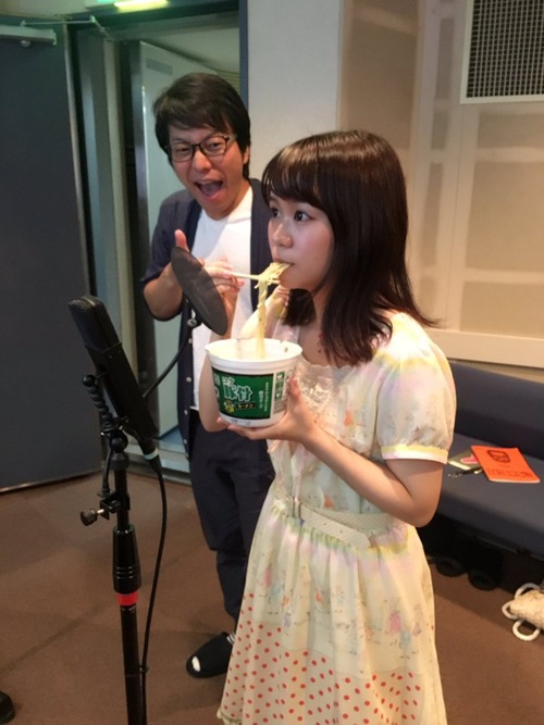 【干物妹！うまるちゃん】うまるちゃんの声優・田中あいみさん、ラーメン食べてるシーンは本当にラーメン食べていた