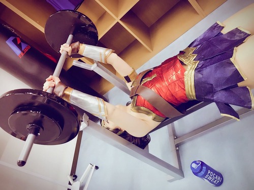 【画像】声優・山本希望さんはゴリラ好きなだけではなく、力もゴリラなみだった・・・