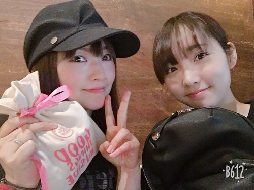 【画像】声優・下田麻美さんと木戸衣吹ちゃんのツーショット可愛すぎ