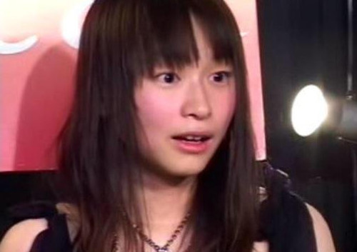 歌上手い設定のキャラでCV水樹奈々←まあ分かる CV日笠陽子←まあ… CV今井麻美←あっ…