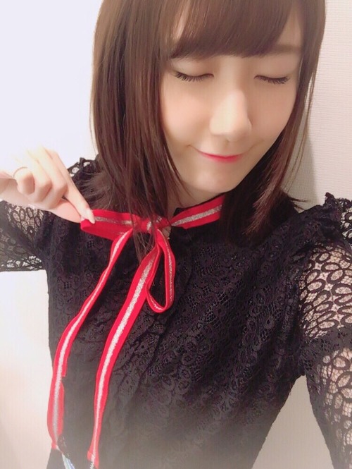 【画像】目をつぶってる日高里菜ちゃん可愛いな!キスしたくなる
