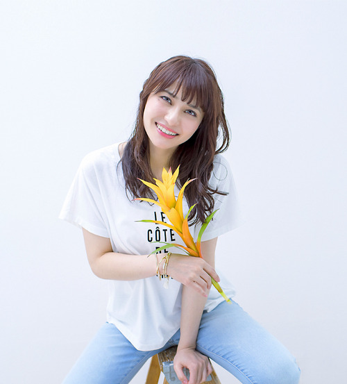 声優の中島愛が(29) ← ファ!?