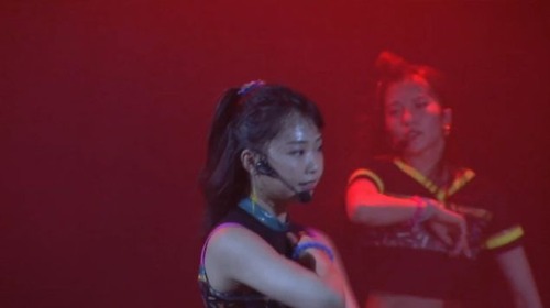 DtfJxAyU0AEPksV