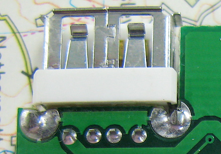 12 USBコネクタアップ