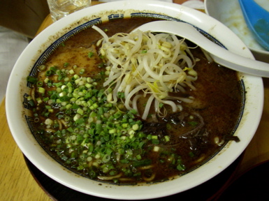 黒ラーメン