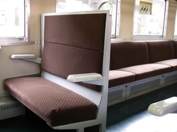 キハ58車内