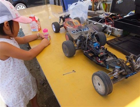走り倒しているTRF211XMをリフレッシュ : ひろやんのRC日記 走り倒しているTRF211XMをリフレッシュ : ひろやんのRC日記
