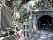 mouri-haka-1