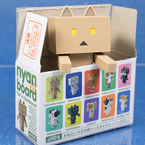 ぷちレビュー 千値練 ニャンボー2とニャンボーストラップ