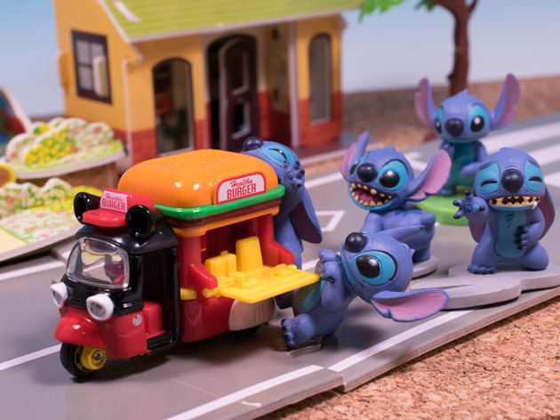 ディズニーモータース ドゥービー4台セット レビュー トミカ ディズニーモータース DM-04 ドゥービー バーガー