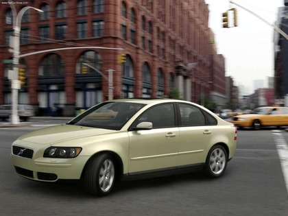 VolvoS40