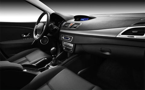 NEW RENAULT MEGANE HATCH