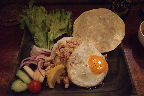 payaka ガイパット・ホラパ