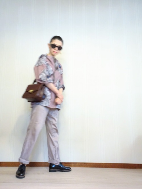 マルニピアフリカン＆ピンクベージュパンツ (1)