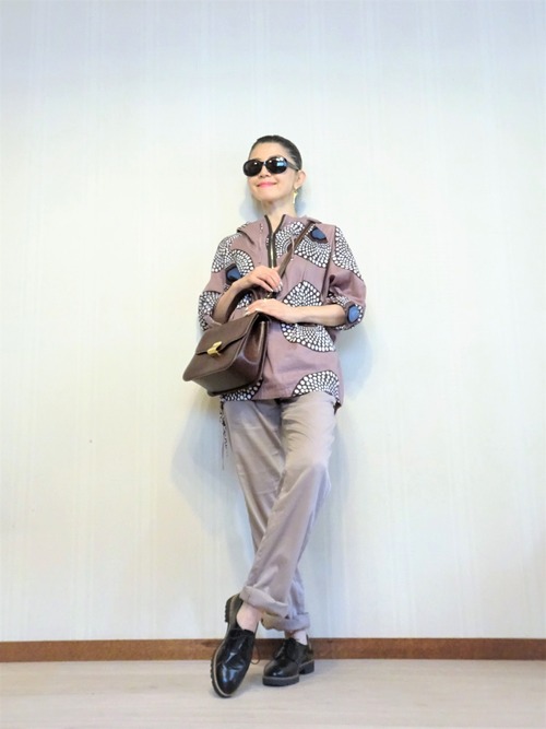 マルニピアフリカン＆ピンクベージュパンツ (6)