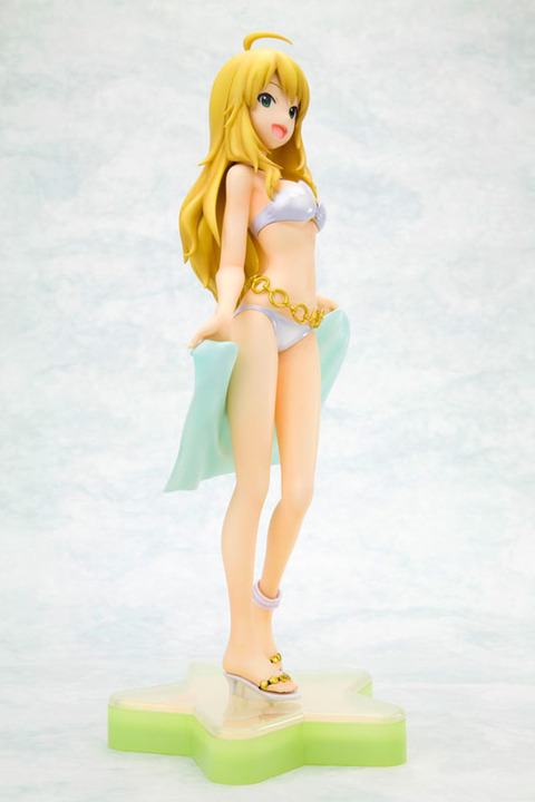 FIG-MOE-5705_04