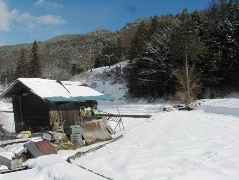 農機具小屋