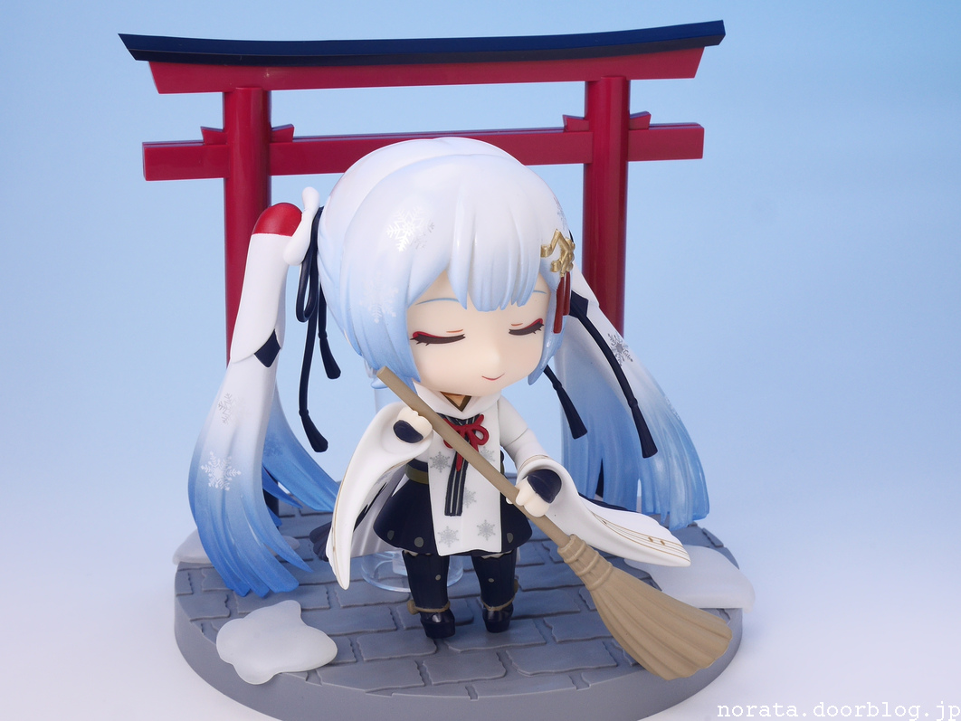 ねんどろいど_雪ミク_タンチョウ巫女Ver(27)