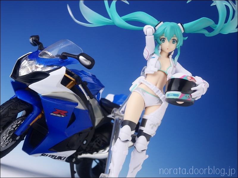 figma_racingmiku_evmirai(46)