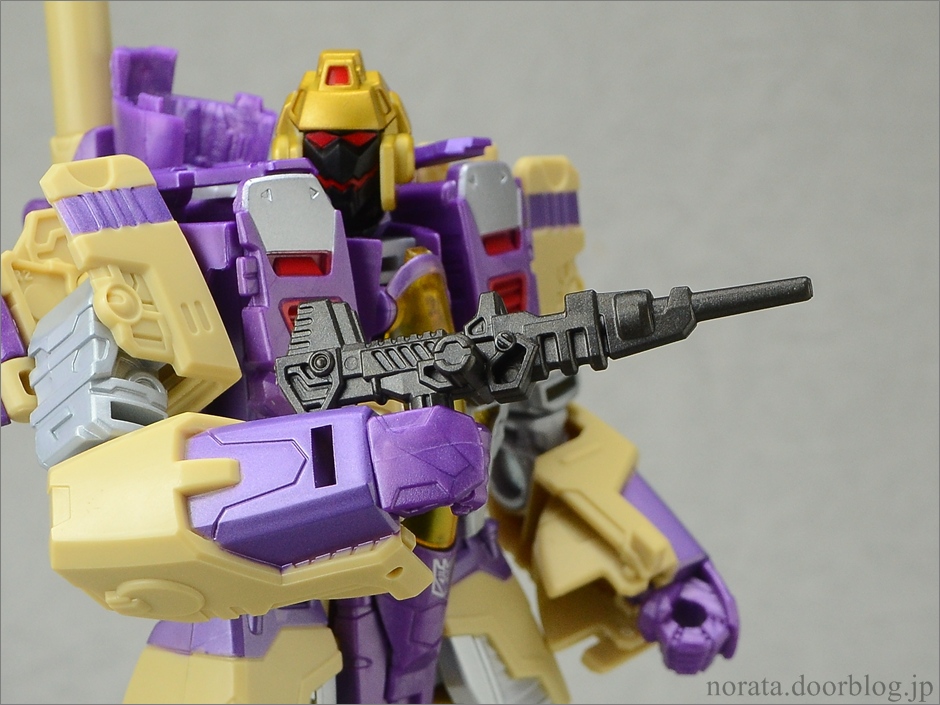 TFG_blitzwing(21)