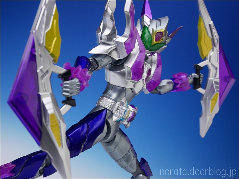 armorhero_cliff(27)