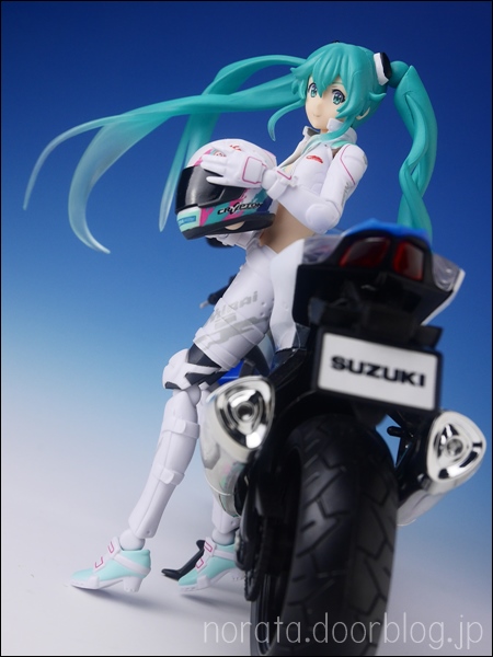 figma_racingmiku_evmirai(44)