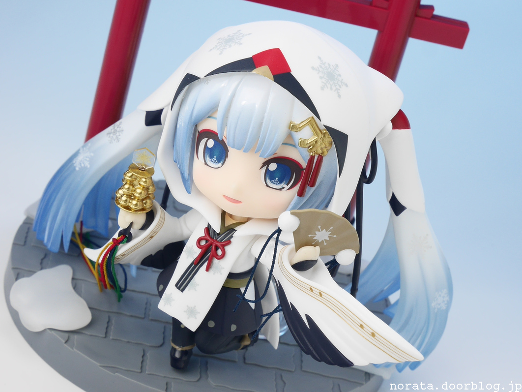 ねんどろいど_雪ミク_タンチョウ巫女Ver(24)