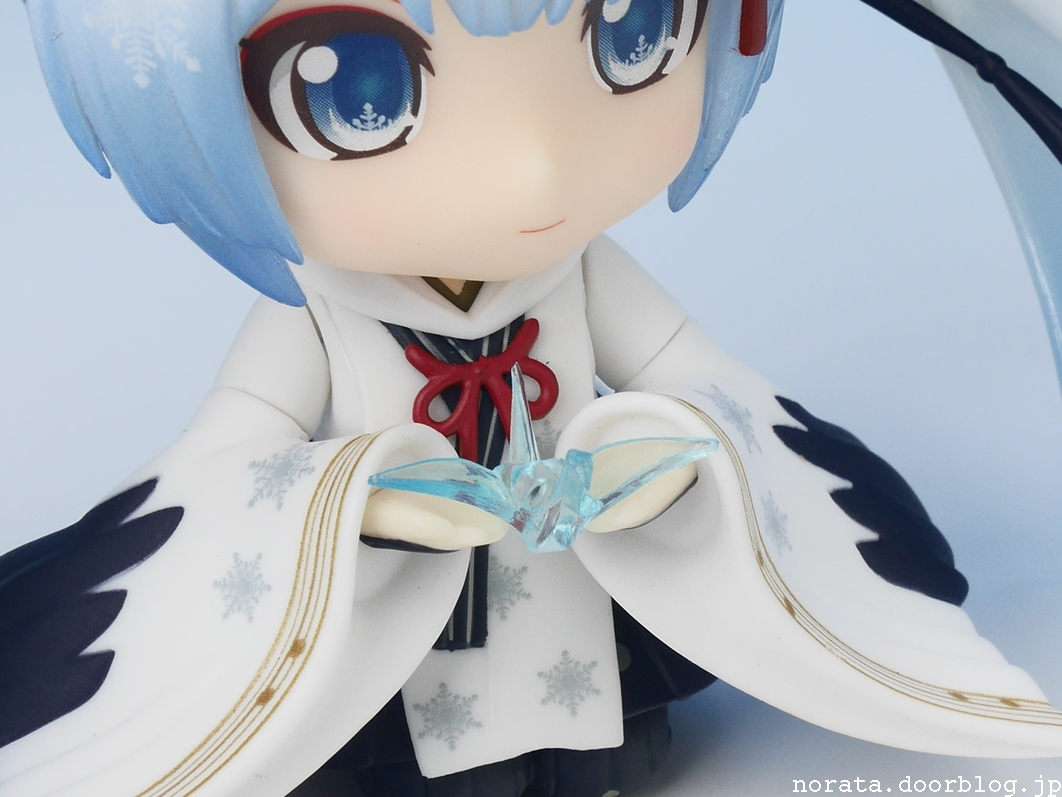 ねんどろいど_雪ミク_タンチョウ巫女Ver(30)