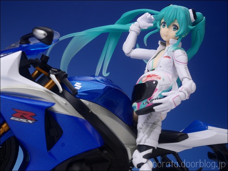 figma_racingmiku_evmirai(43)