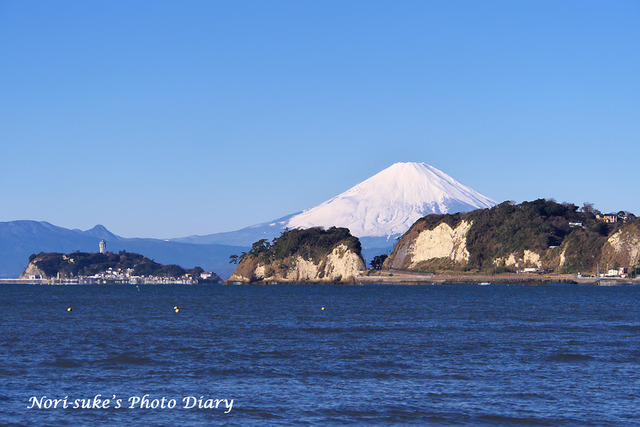 箱絵、富士山と江の島を鎌倉の材木座、由比ヶ浜の桜貝でコラボしてます、セットで。 箱絵、富士山と江の島を鎌倉の材木座、由比ヶ浜の桜貝で