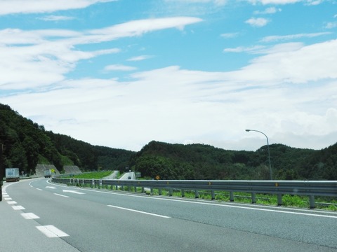 cd368e09fa47b280cd296abb213b20b2_s