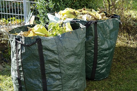 garden-waste-1047259_640