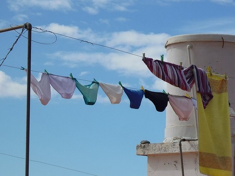 underwear-687415_640