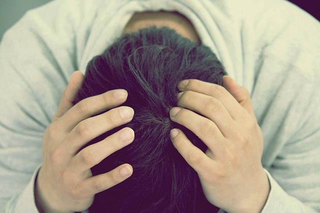 anxiety-2987872_640