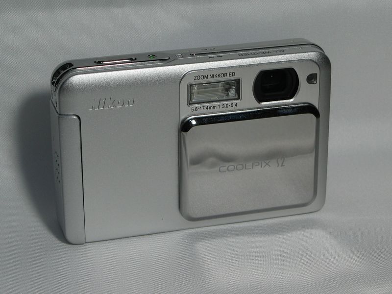 ²COOLPIX_S2_FF