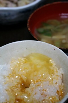 ランニングエッグの卵かけごはん
