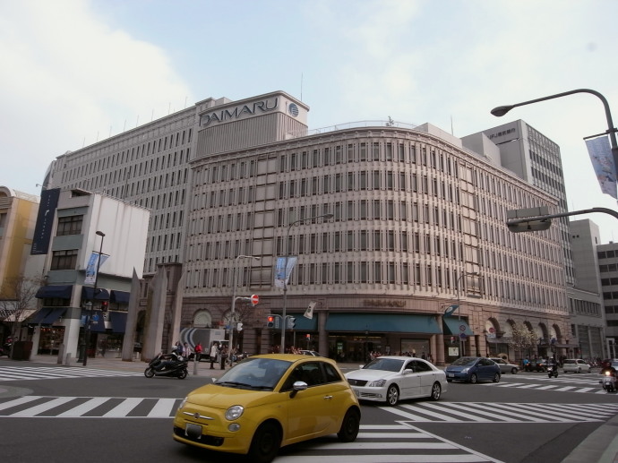 元町
