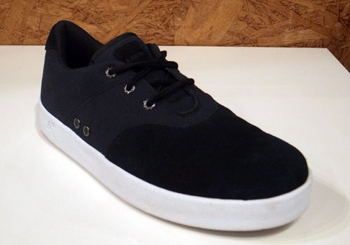 AREth PLUG BLK