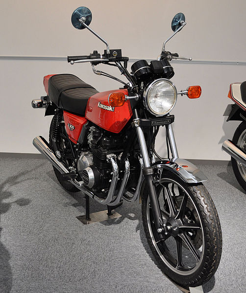 502px-Kawasaki_Z400FX