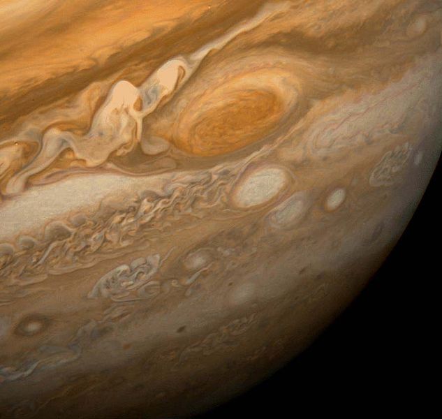 633px-Great_Red_Spot_From_Voyager_1