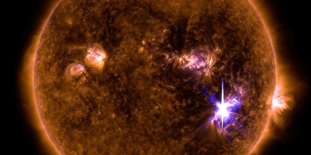 太陽フレア　爆発規模最大クラス　電離したガス８日にも地球到達　通信機器に悪影響を及ぼす可能性