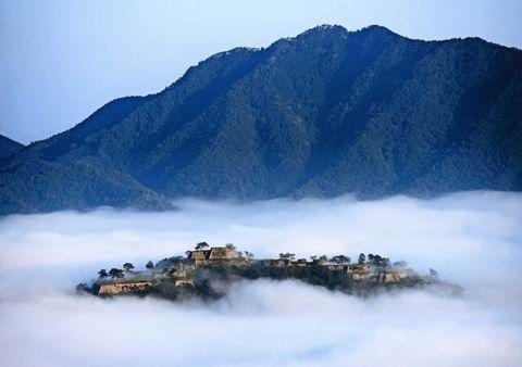 天空城