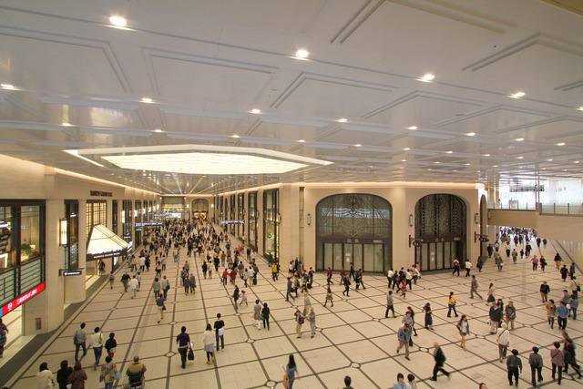 20130421135729_1_18