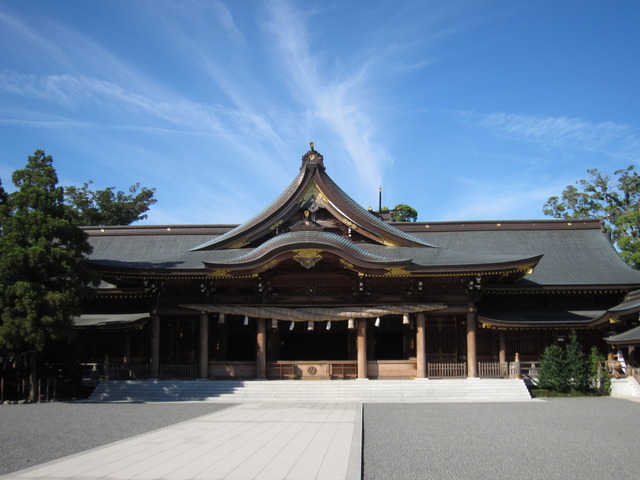 寒川神社_拝殿